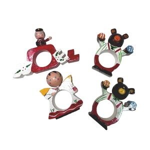 Set of 4 vintage Wooden Hand Painted Napkin Rings Holiday Bears Angel Soldier‎